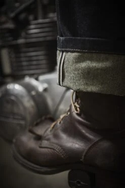 FUEL Jeans Greasy Selvedge Pants - Blau -ONeal Verkaufsgeschäft fuel bespoke motorcycles greasy selvedge pants 11 1280x1280