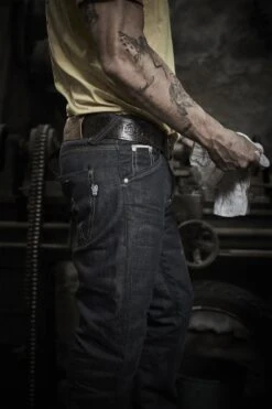 FUEL Jeans Greasy Selvedge Pants - Blau -ONeal Verkaufsgeschäft fuel bespoke motorcycles greasy selvedge pants 14 1280x1280