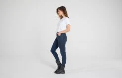 JOHN DOE Damen Jeans Ruby Mono - Indigo -ONeal Verkaufsgeschäft john doe jeans ruby indigo 12 1280x1280