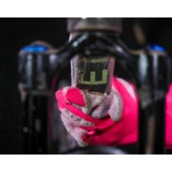 MUC-OFF Zubehör - Schrubbhandschuhe -ONeal Verkaufsgeschäft muc off accessory deep scrubber gloves 3 1280x1280