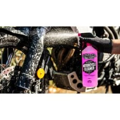 MUC-OFF Reiniger - Nano Tech Motorcycle Cleaner 9 MUC-OFF Reiniger - Nano Tech Motorcycle Cleaner -ONeal Verkaufsgeschäft muc off nano tech motorcycle cleaner 1280x1280